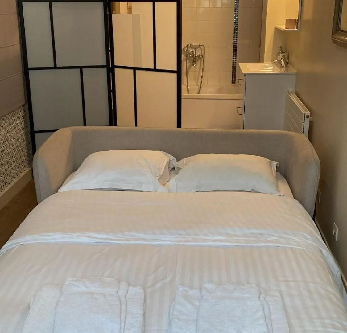 Apartment Canal Saint Martin *