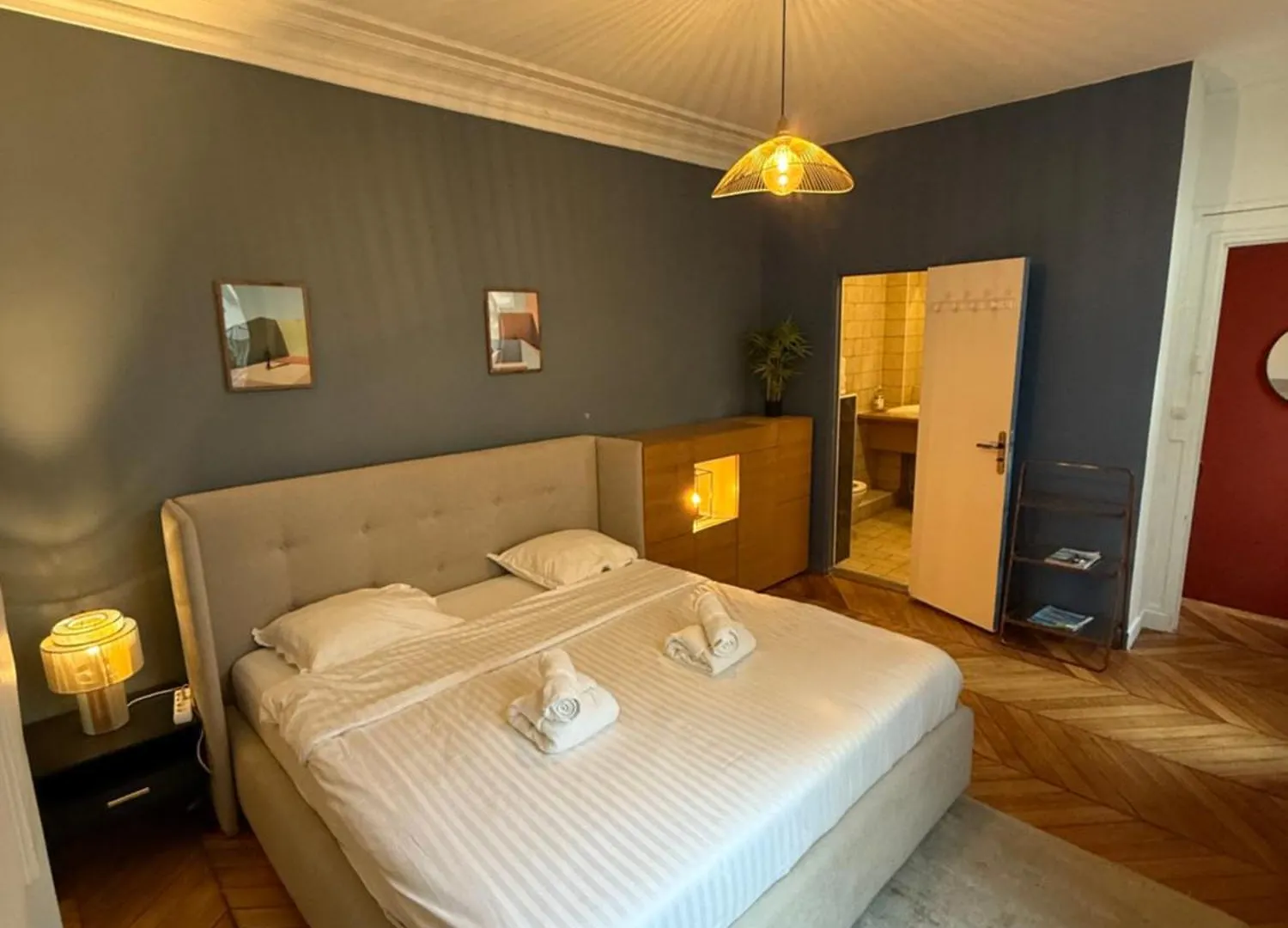 Apartment Canal Saint Martin Paris